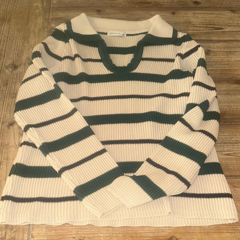 V-Neck Striped Sweater in Green and Cream